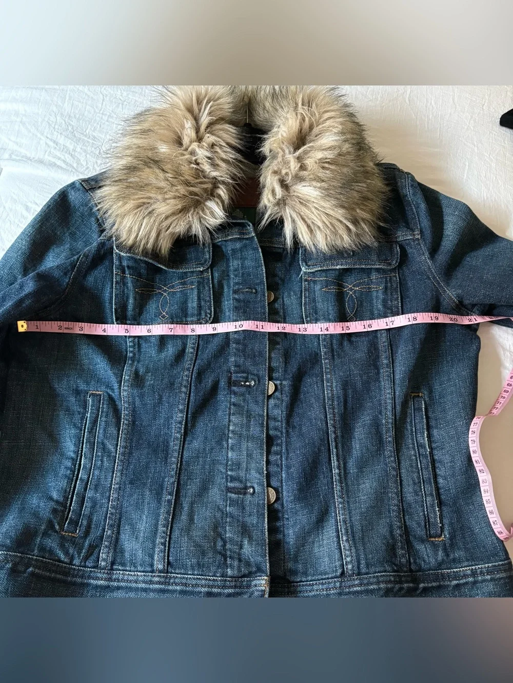 Ralph Lauren Jeans Co. Women’s Faux Fur Collar Dark Denim Jacket - Picture 11 of 11